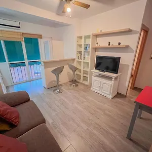 Apartamento Bonito Cerca Del Puerto, Málaga